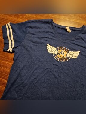 REO SPEEDWAGON T-SHIRT - Womens 2XL // 80s Rock Music retro tee shirt wings logo